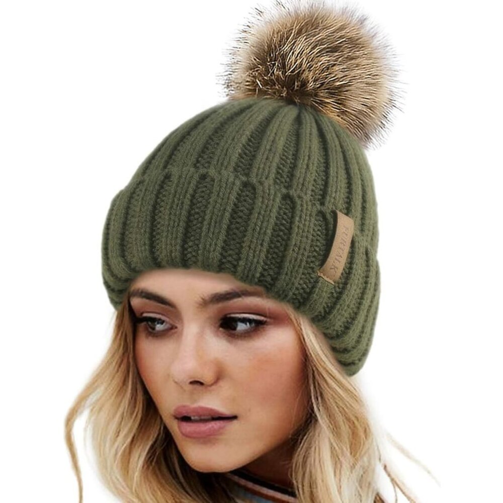 Women's Green Winter Warm Knitted Beanie Faux Fur Pom Knit Skull Style Hat Cap